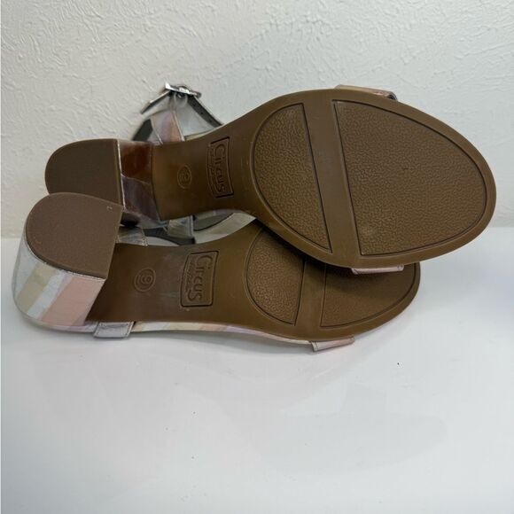 Circus by Sam Edelman Silver Rainbow Ankle Strap Block Heels, Size 9 VGUC - Picture 5 of 6